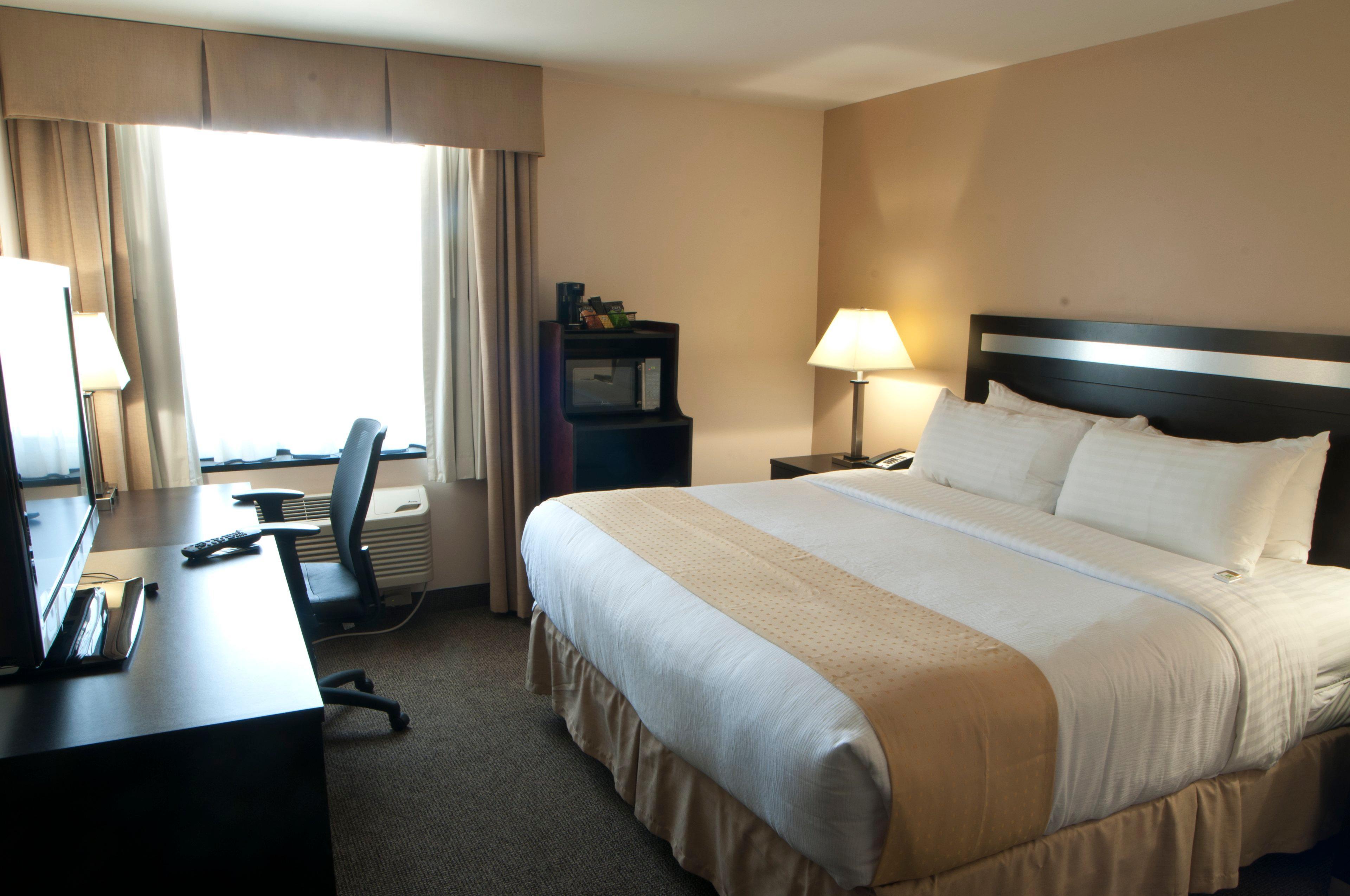 The Laguardia Hotel
