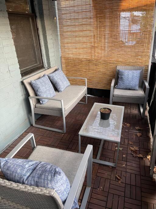 Apartment Derive Stays - Affordable Brooklyn Apt. W/ Balcony New York