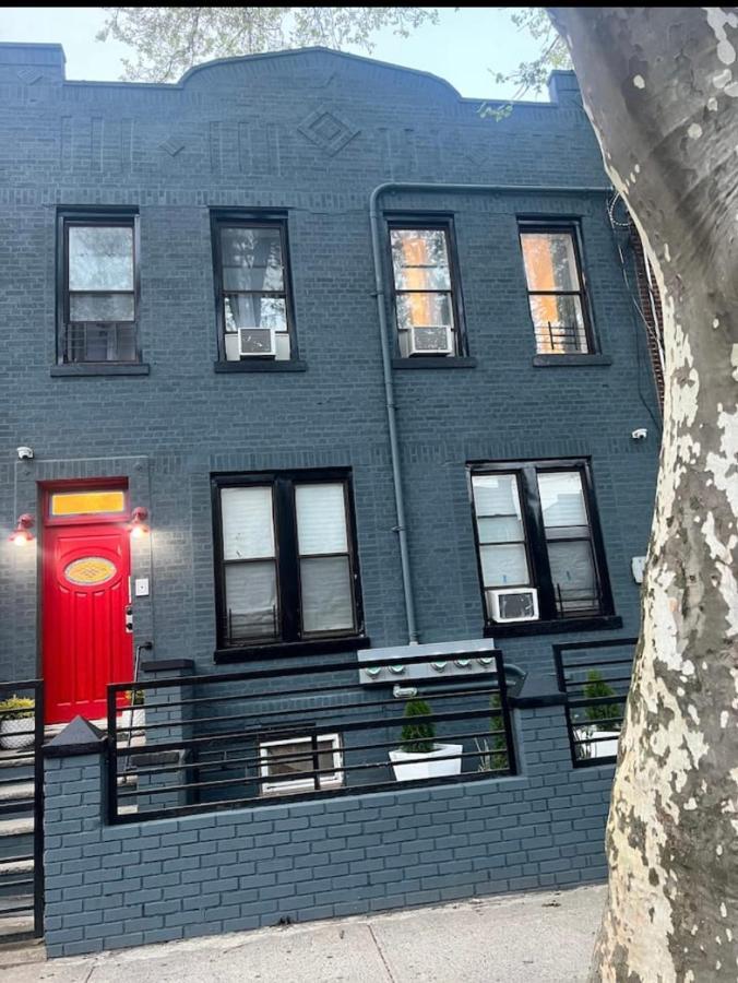 Brooklyn Golden Palace New York