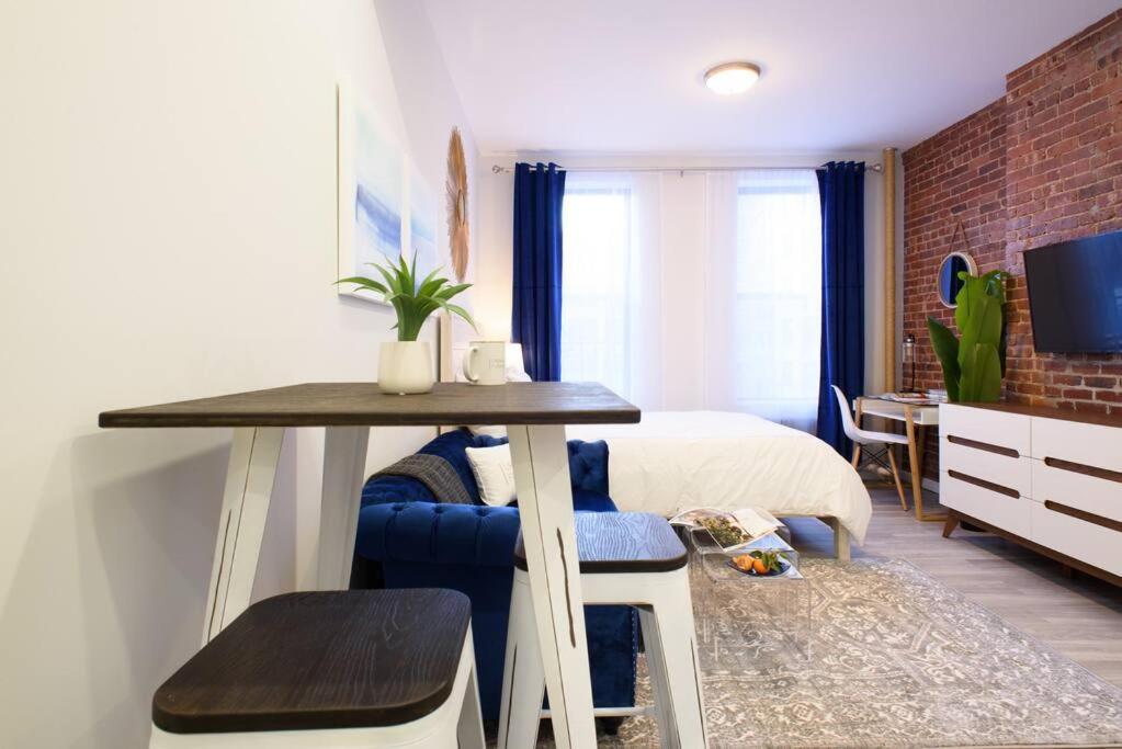 Apartment 240-6 New Prime Location W&d In Unit *