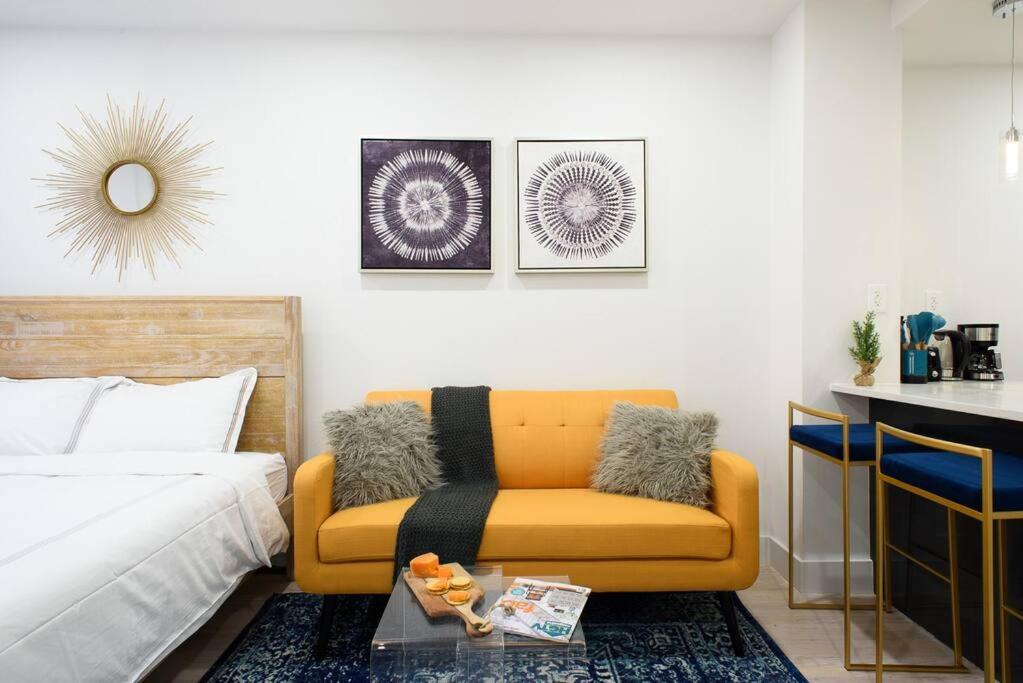 1597-8 Luxury Upper East Side W&d * New York