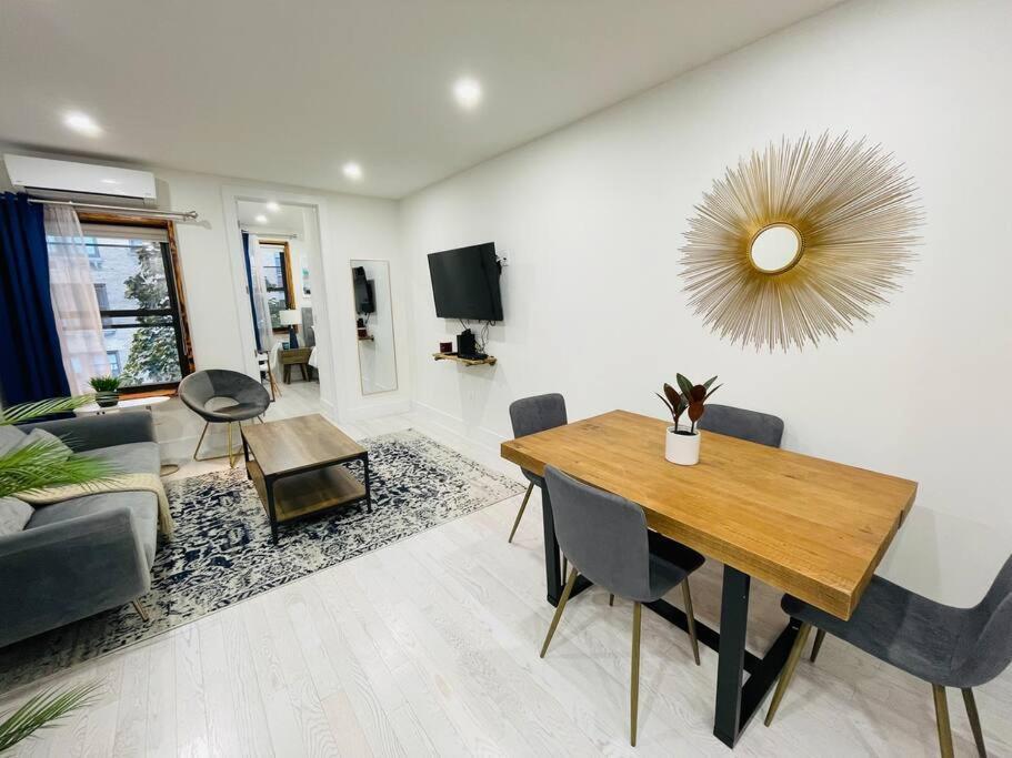 Apartment 78-3a Luxury Brand New Modern 1br W&d New York