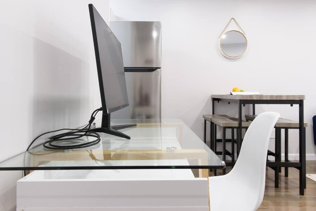 350-2a Prime Gramercy Newly Renovated 1br Sleeps 4 Apartment