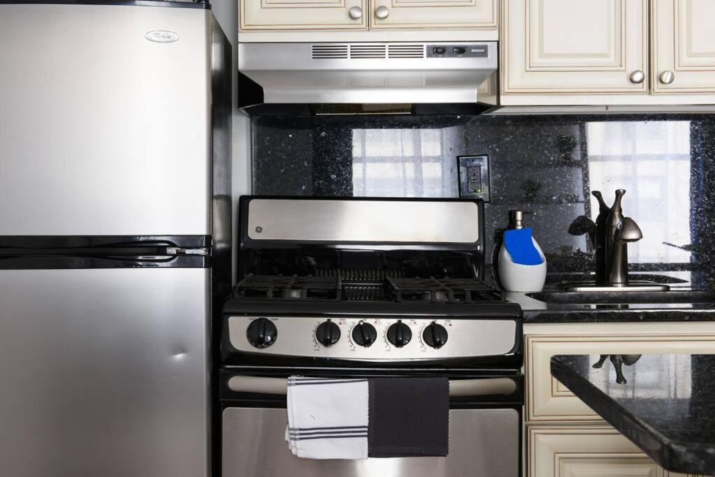 Apartment 26-3b 1br Prime Gramercy Wd In Unit Courtyard *