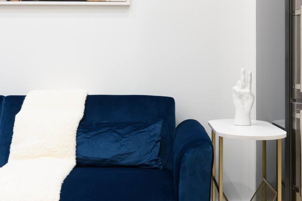 78-4d Quality 1br W&d Skylight By Park Apartment New York