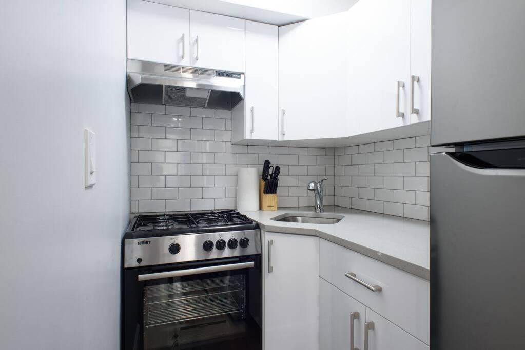 350-2a Prime Gramercy Newly Renovated 1br Sleeps 4 Apartment New York