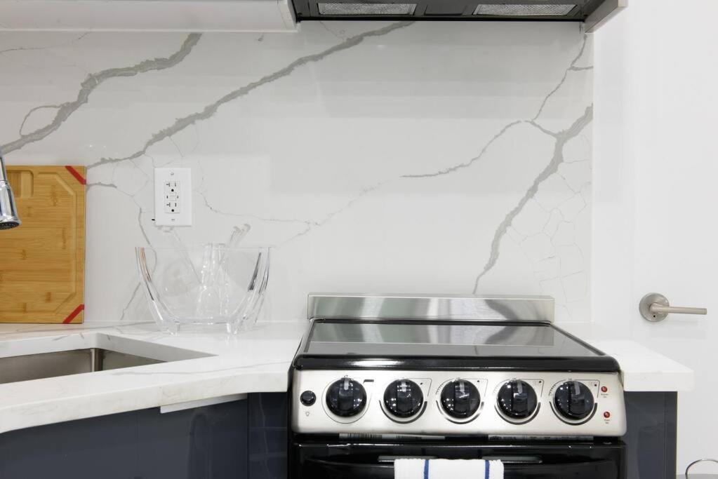 Apartment 78-1d New Junior 1 Bedroom Prime Ues Wd In Unit *