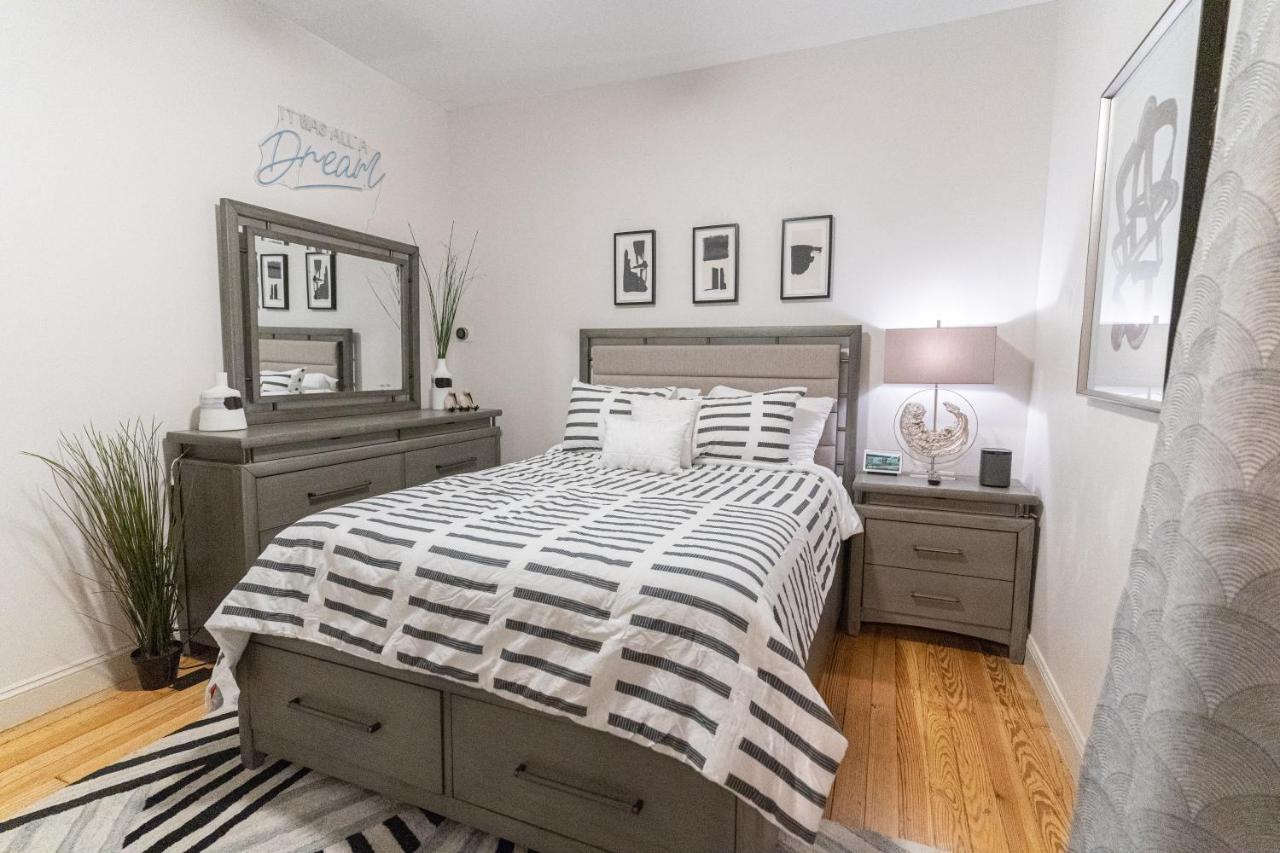 Apartment Urban Oasis At Cairyn's Corner With Shared Backyard *