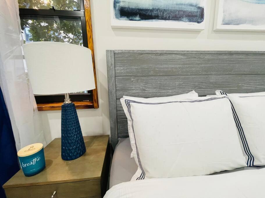 Apartment 78-3a Luxury Brand New Modern 1br W&d New York