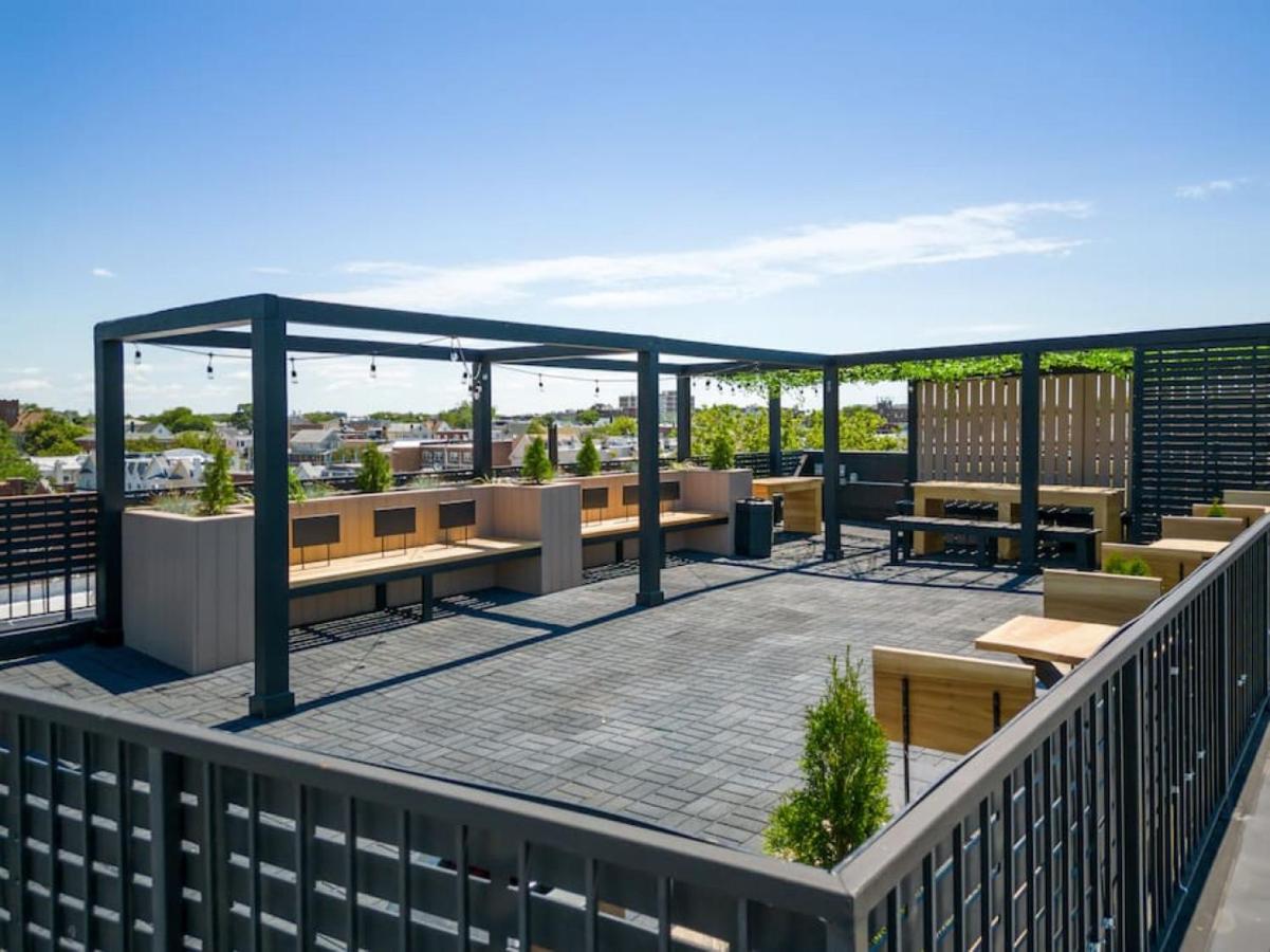 Apartment Chic Mezzanine Loft With Rooftop And Shoreline Nearby At 