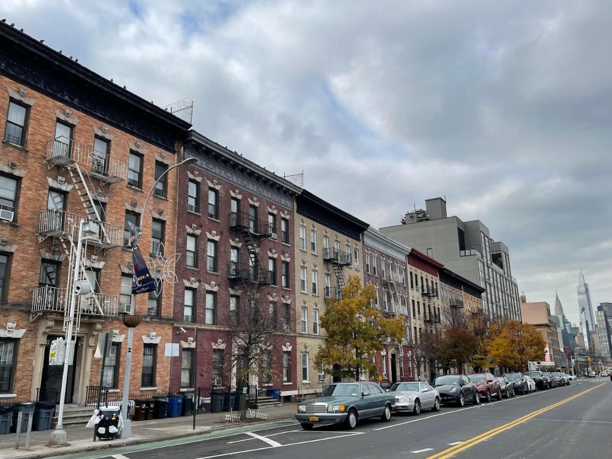 Private Bedroom In A Shared 2 Bedrooms Apartament - 1 Stop To Manhattan And 2 Stops Brooklyn *