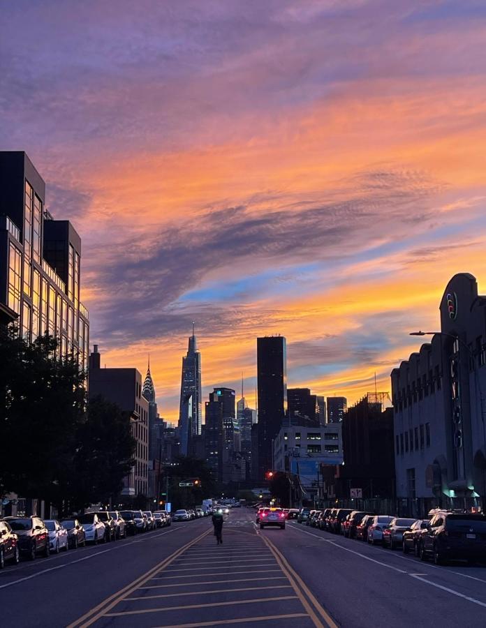 Private Bedroom In A Shared 2 Bedrooms Apartament - 1 Stop To Manhattan And 2 Stops Brooklyn Apartment *