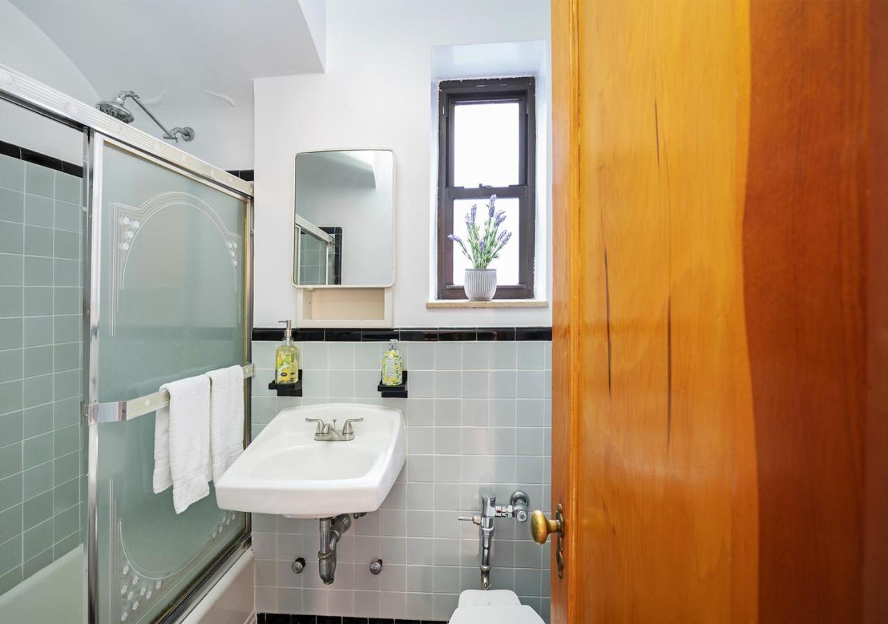 Studio In Heart Of Chelsea Apartment New York