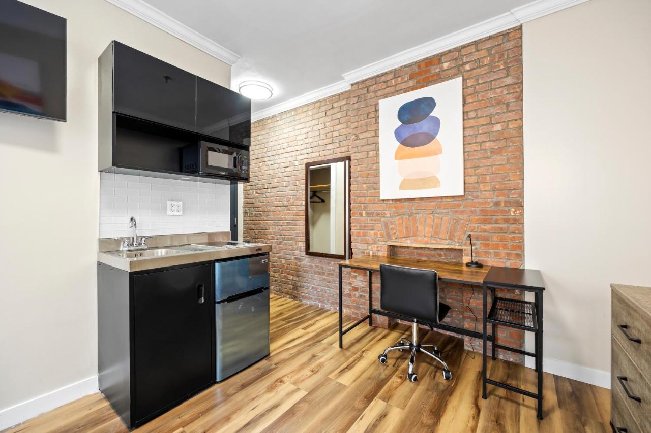 Aparthotel 99 Nyc - 30 Days *