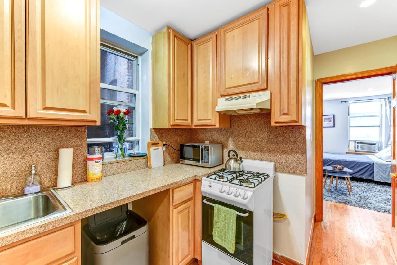 Cozy Nolita 2 Bedroom Apartment *