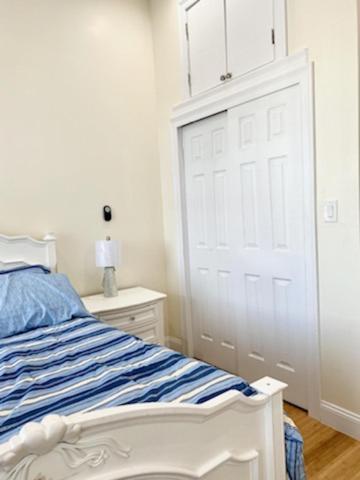 1444 Apartment#5 *