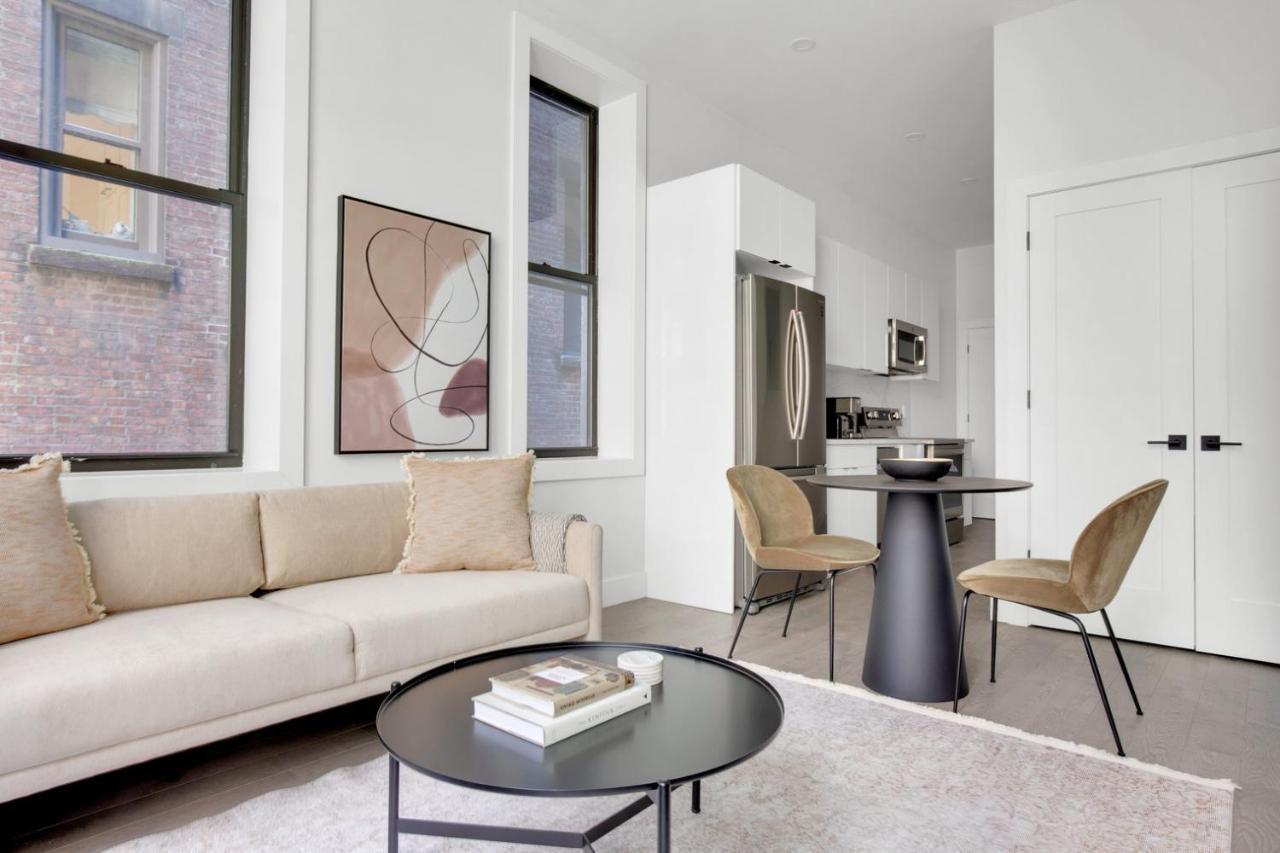 Uws 1br W Elevator Wd Nr Park Nyc-857 *