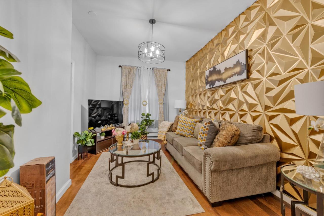 Brooklyn Golden Palace
