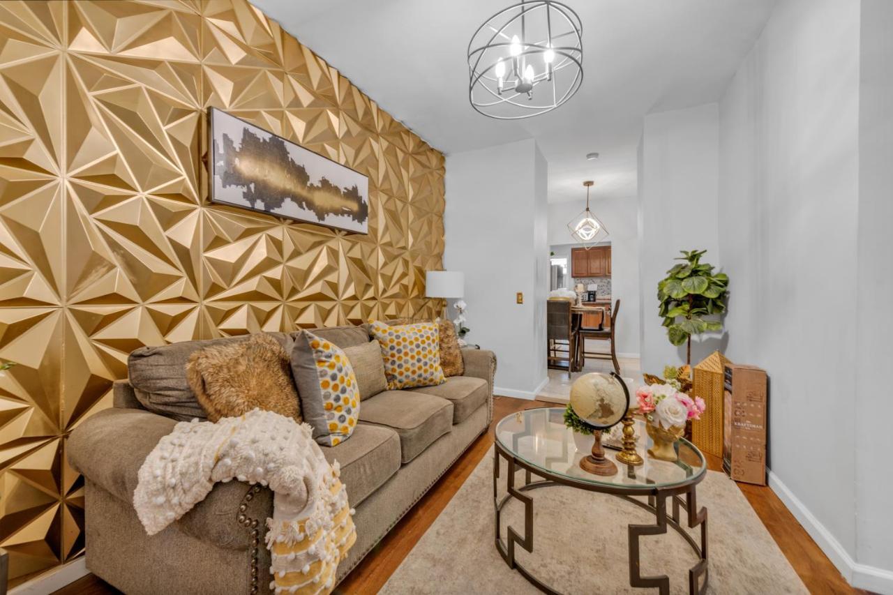 Apartment Brooklyn Golden Palace