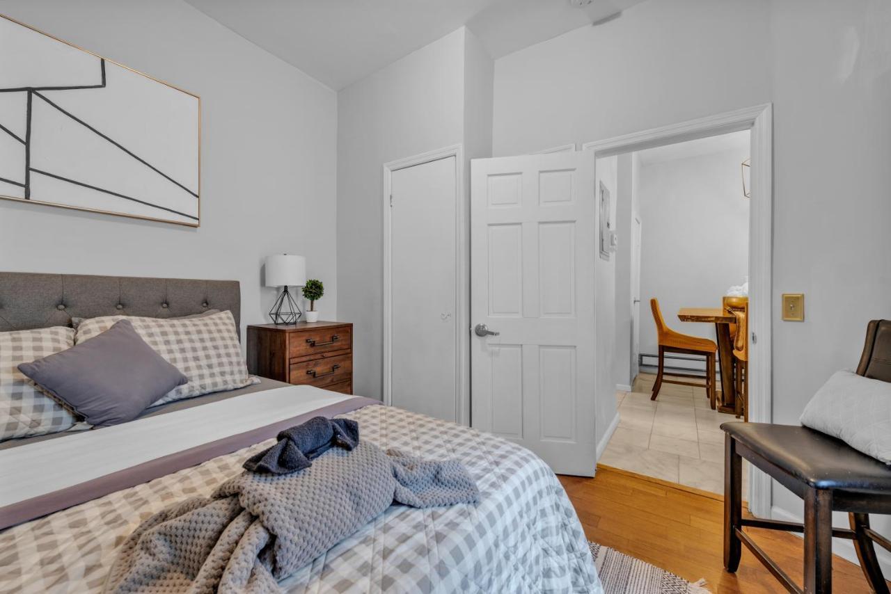Apartment Brooklyn Golden Palace New York