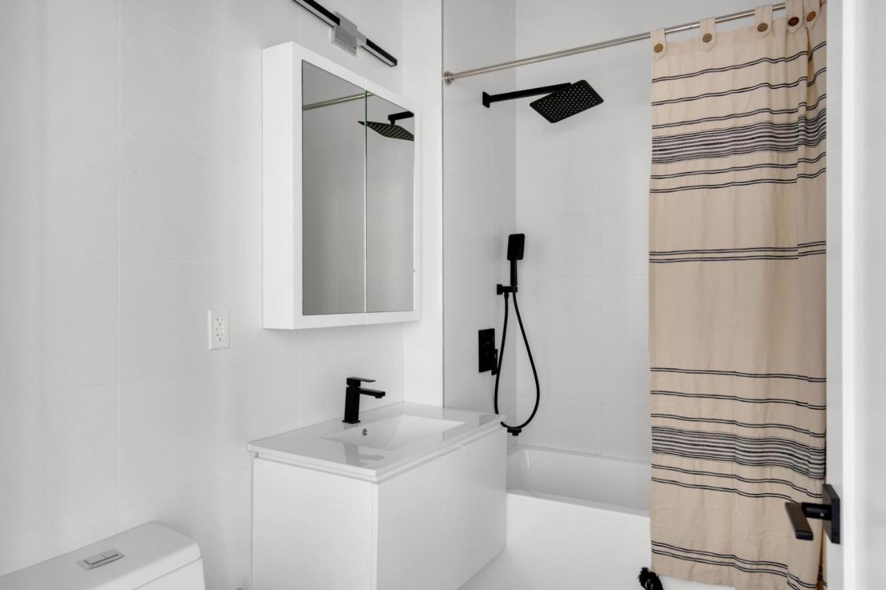 Uws 1br W Elevator Wd Nr Park Nyc-857 Apartment