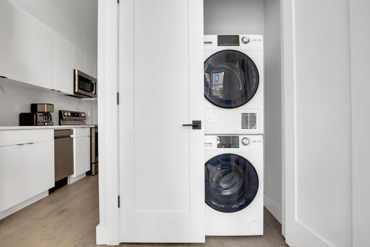 Apartment Uws 1br W Elevator Wd Nr Park Nyc-857 *