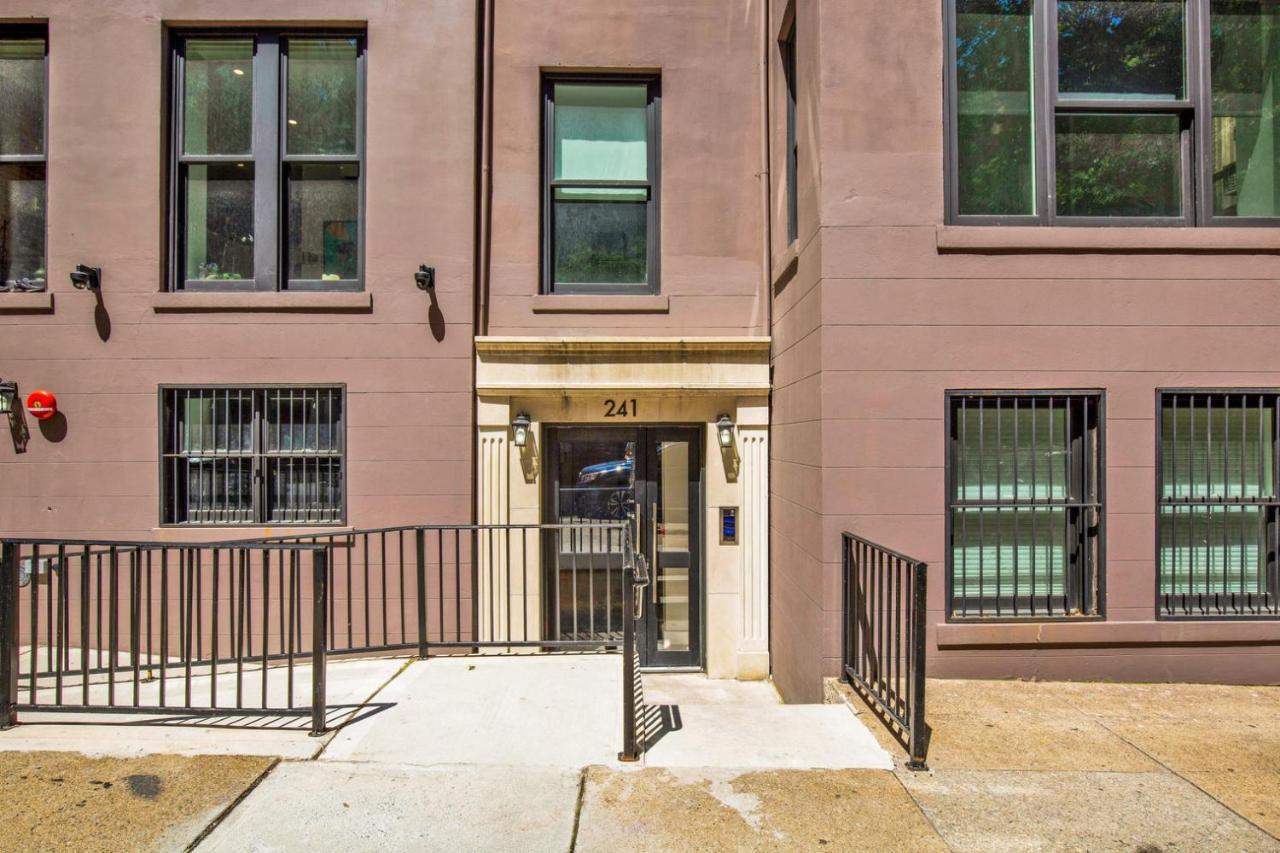 Uws 1br W Elevator Wd Nr Park Nyc-857 Apartment *