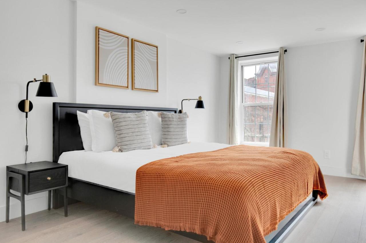 Tasteful Cobble Hill 3br W Wd Nr Tj Nyc-755 Apartment