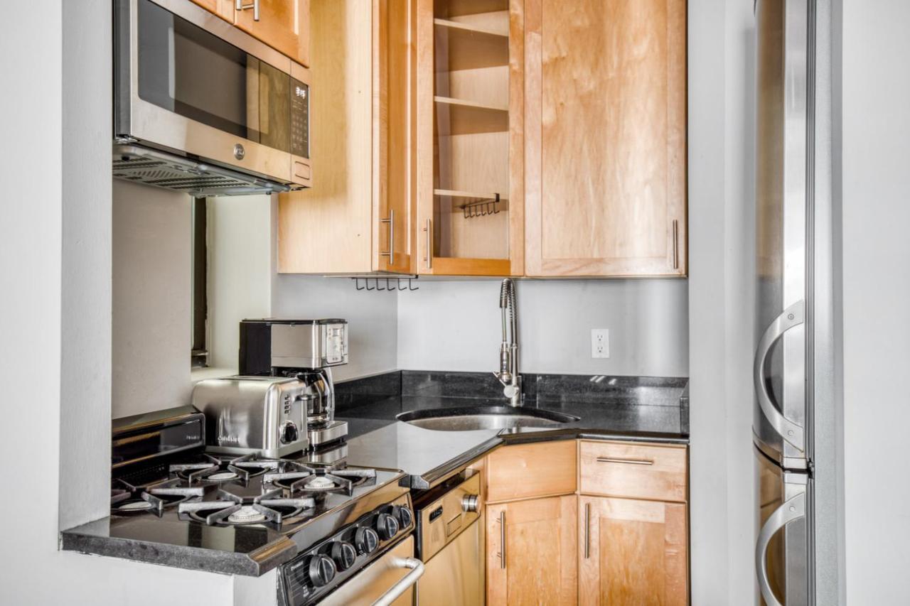 Apartment Kips Bay 1br W Elevator Wd Nr Msq Park 6 Nyc-826 New York