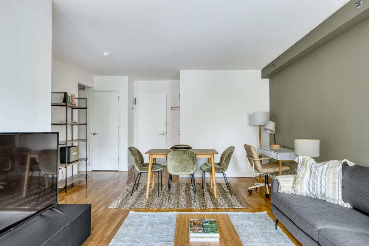 Apartment Central Chelsea 1br W Gym Balcony Doorman Nyc-33 *