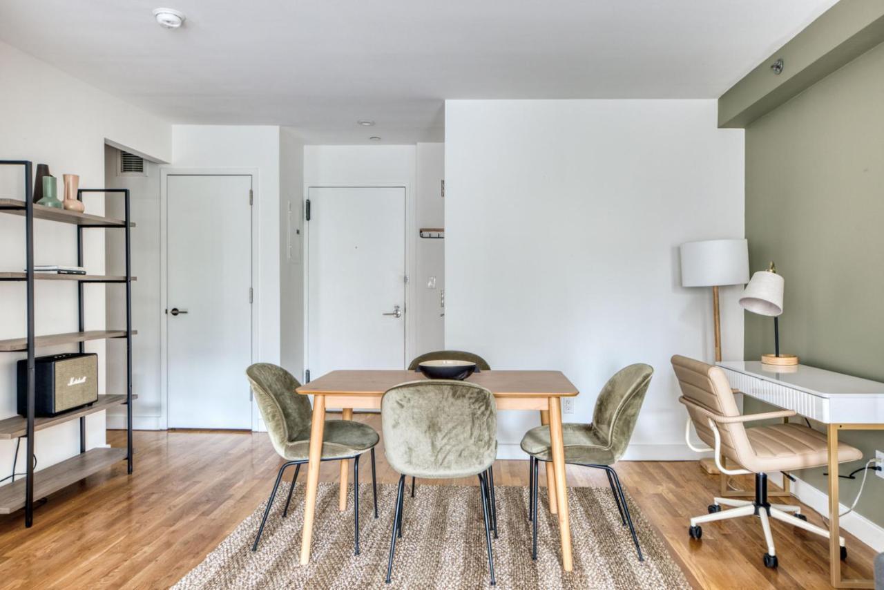 Central Chelsea 1br W Gym Balcony Doorman Nyc-33 * New York