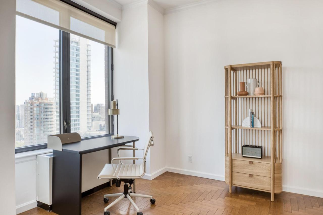 Midtown East 3br W Doorman Gym Nr Bloomingdales Nyc-915 * New York