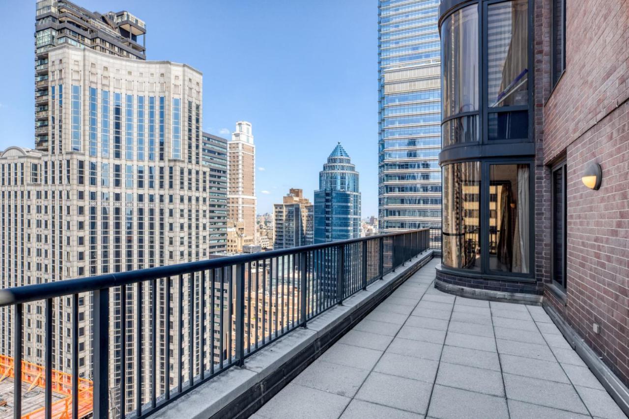 Midtown East 3br W Doorman Gym Nr Bloomingdales Nyc-915