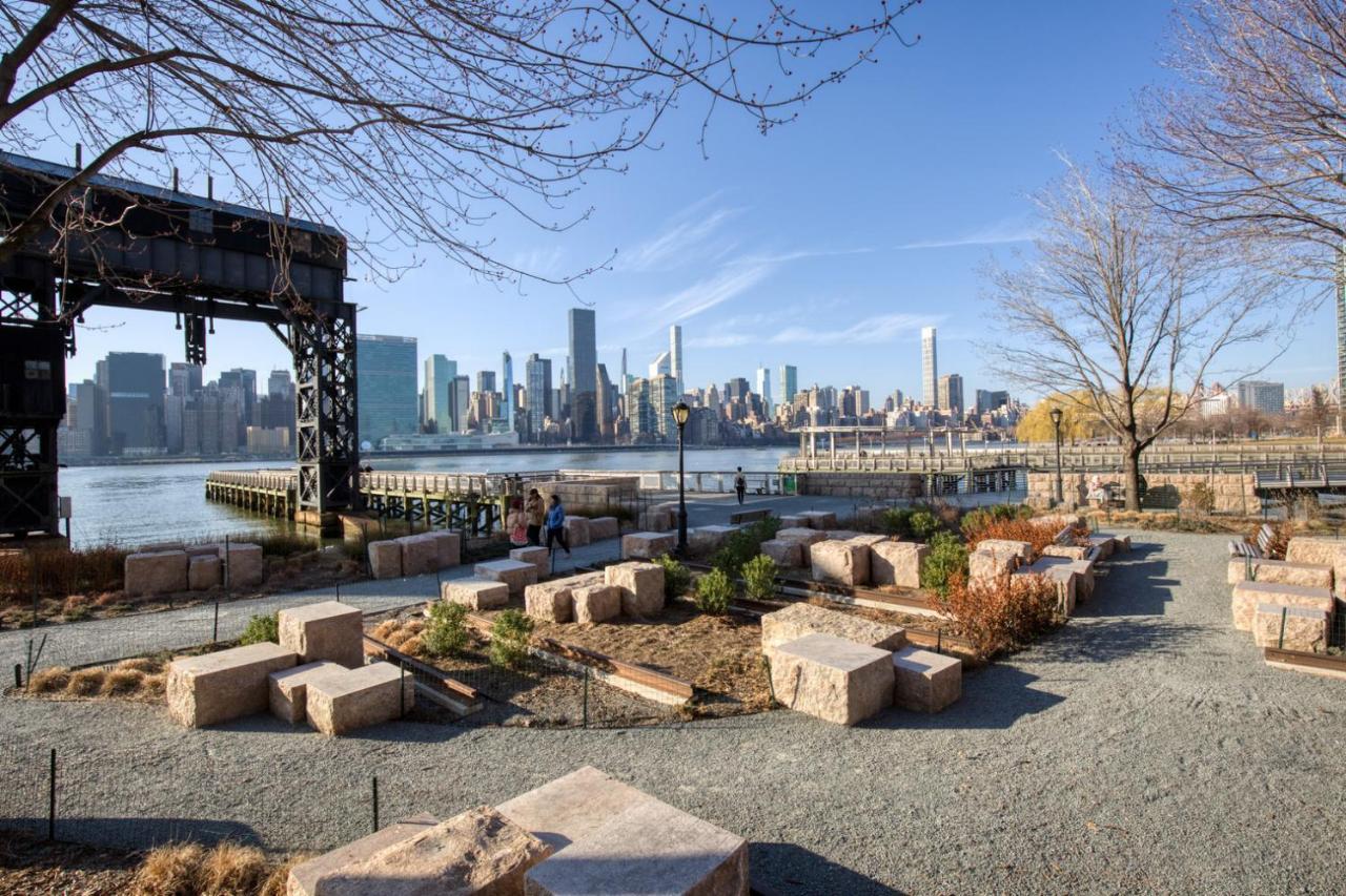 Lic 1br W Wd Elevator Doorman Nr E River Nyc-764 *