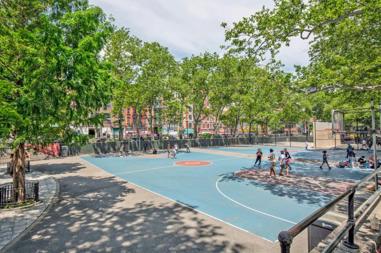 Sunlit Les 1br W Wd Nr Bd Train Nyc-865 Apartment New York
