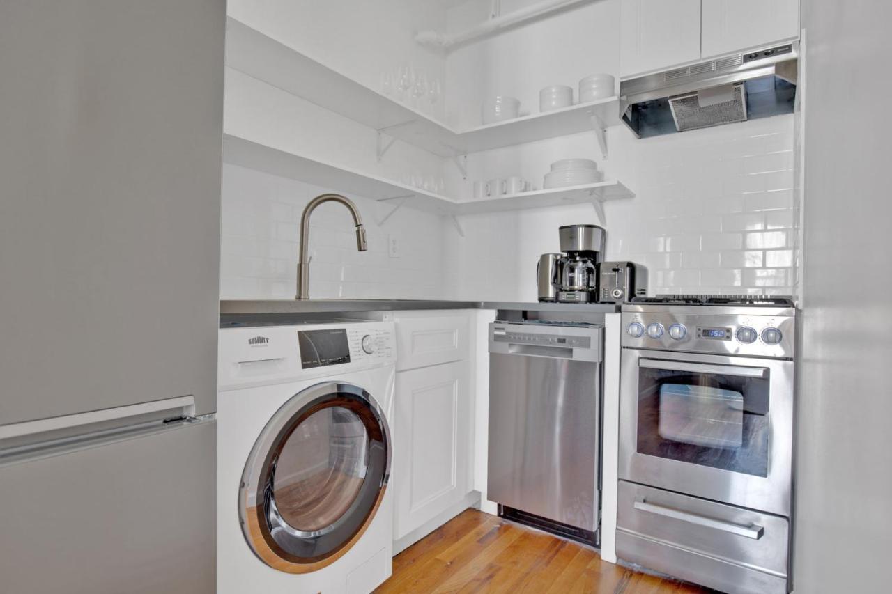 Williamsburg 1br W Wd Nr Domino Park Nyc-968 Apartment *