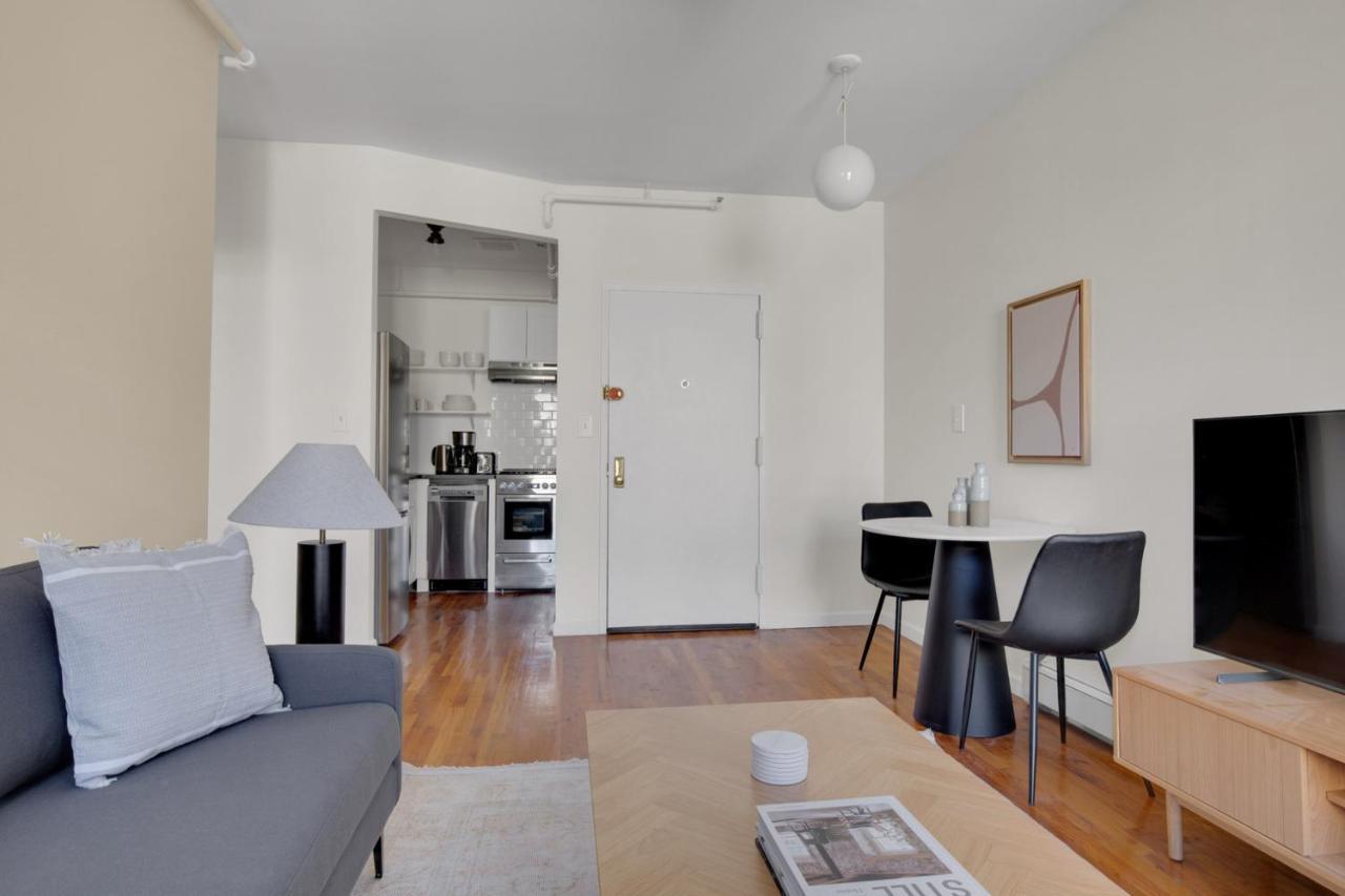 Williamsburg 1br W Wd Nr Domino Park Nyc-968 Apartment