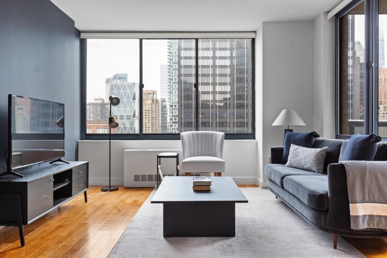 1br Nr Times Sq W Indoor Pool Doorman Nyc-50 Apartment *