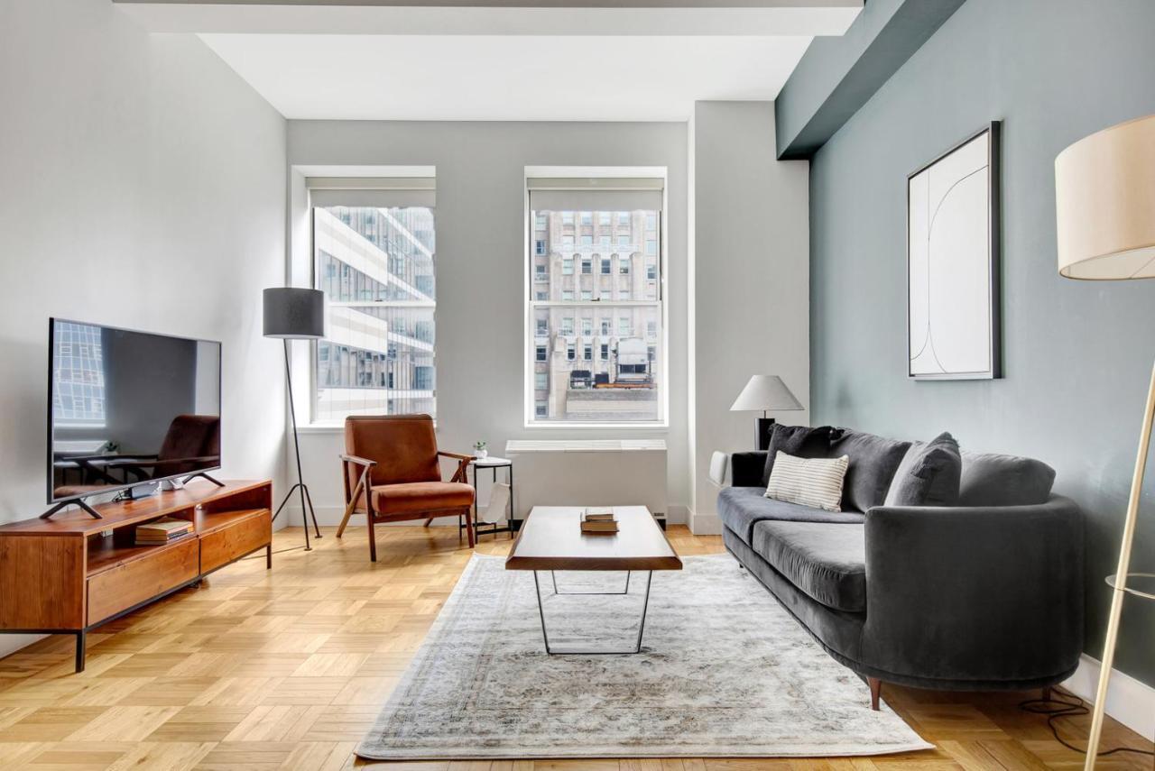 St 1br Wspeakeasy Doorman Gym Nyc-225 Apartment New York