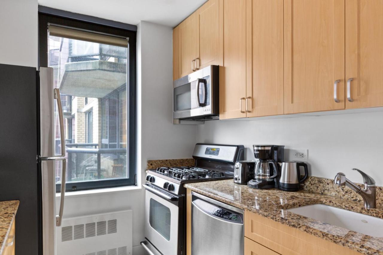 Apartment 1br Nr Times Sq W Indoor Pool Doorman Nyc-50