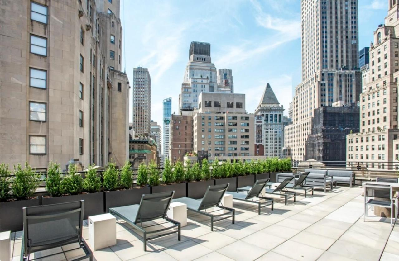 Fidi 1br W Residents Bar Golf Simulator Gym Nyc-270 New York
