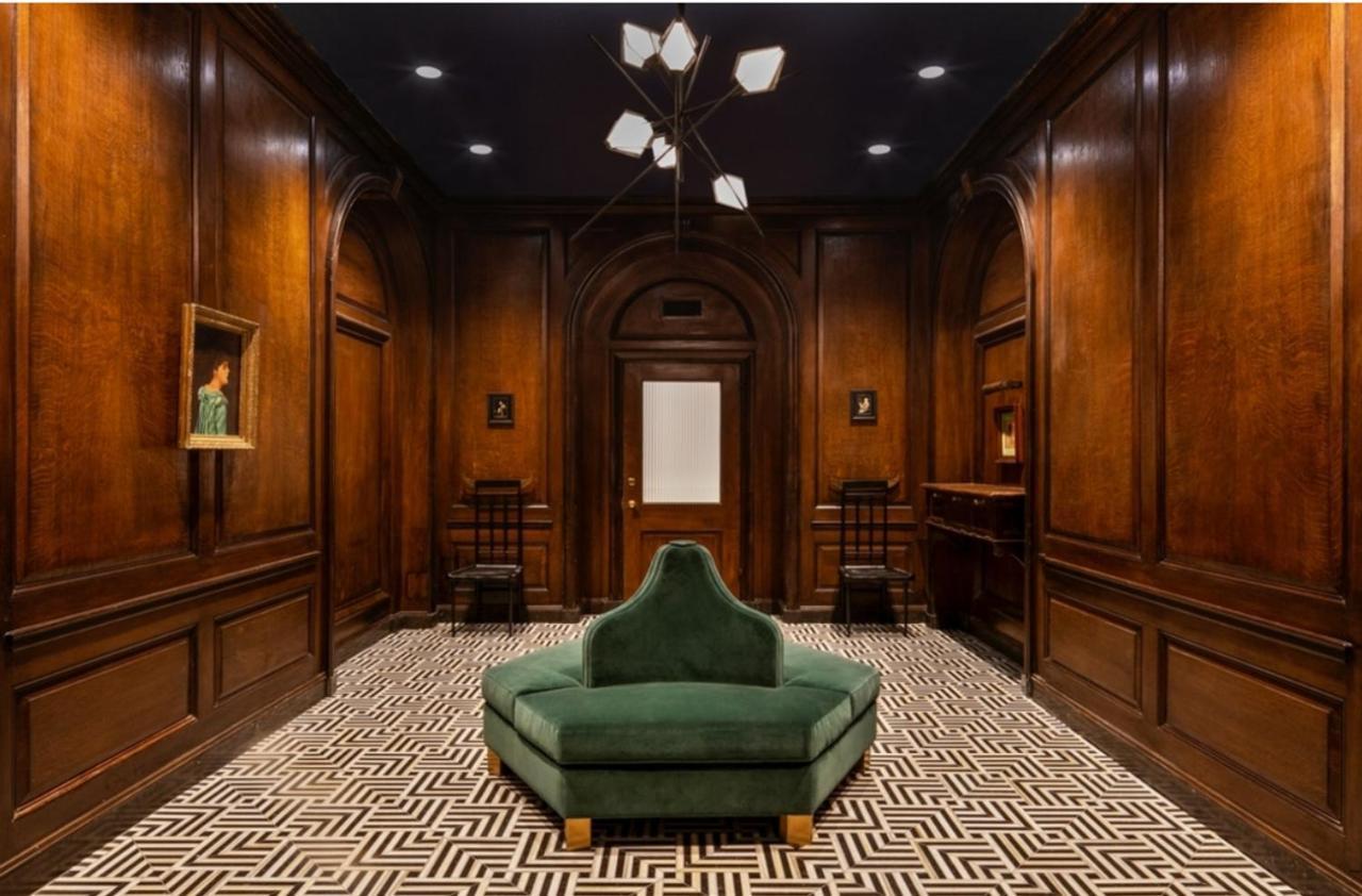 Fidi 1br W Residents Bar Golf Simulator Gym Nyc-270 New York