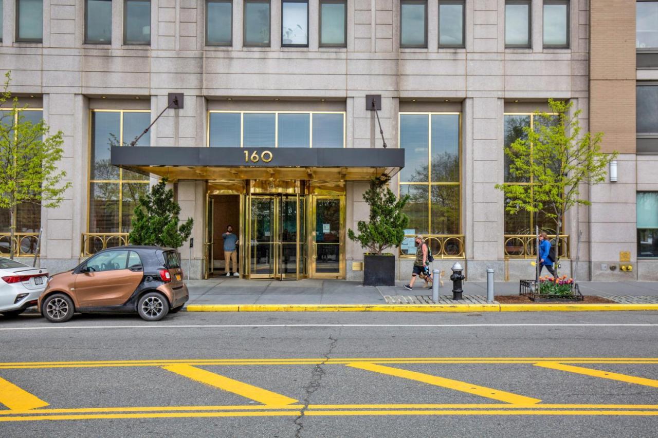 Apartment Uws 1br W Gym Doorman Nr Julliard Nyc-833