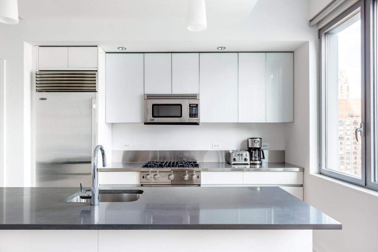 Hells Kitchen 2br W Doorman Nr Park Nyc-522 Apartment *