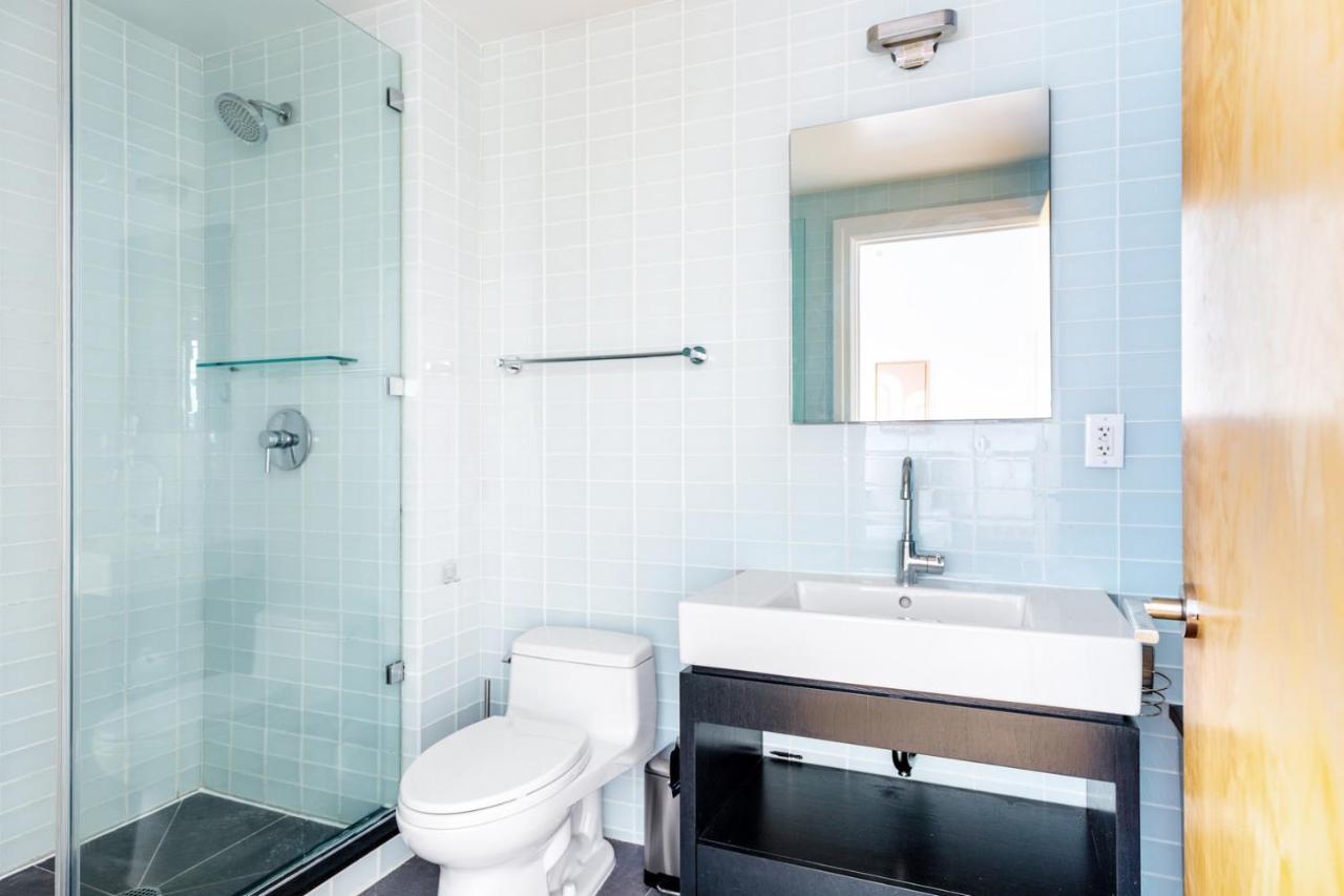 Hells Kitchen 2br W Doorman Nr Park Nyc-522 Apartment