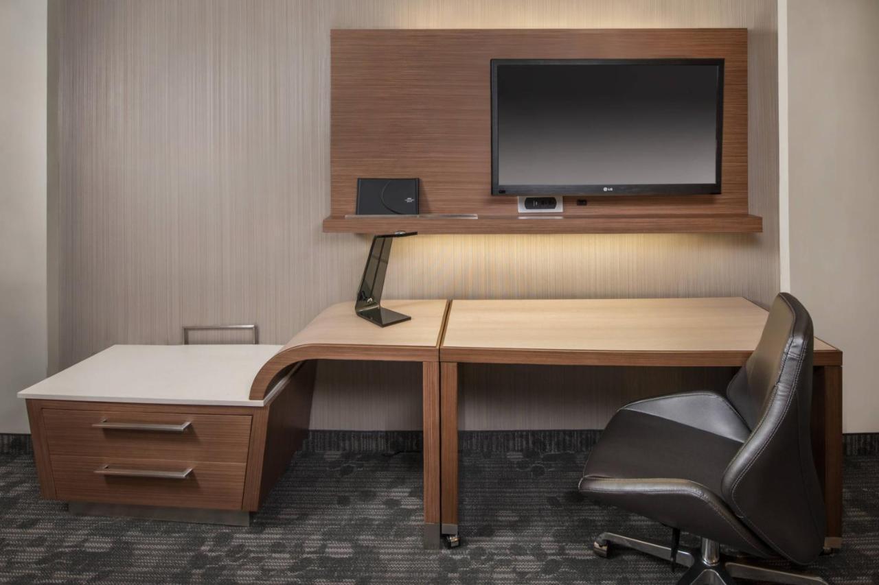 Courtyard By Marriott Queens, Jamaica 3* New York