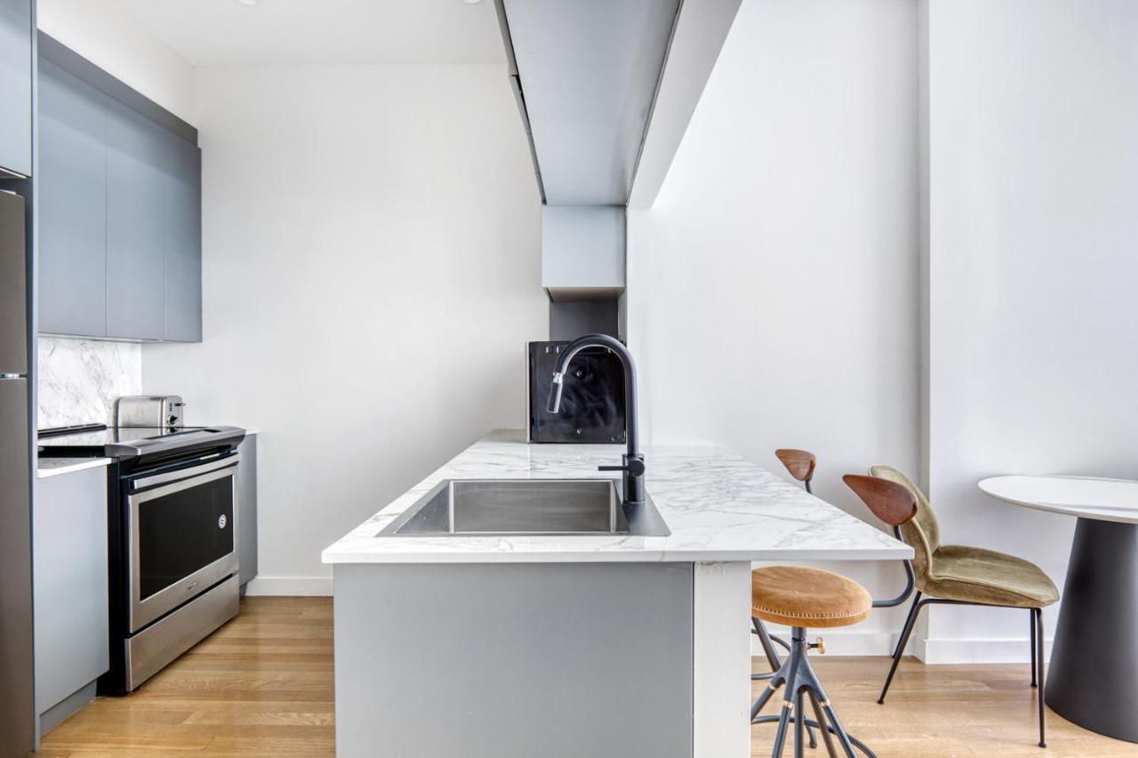 Ues 1br W Doorman Gym Nr Carl Schurz Park Nyc-642 Apartment