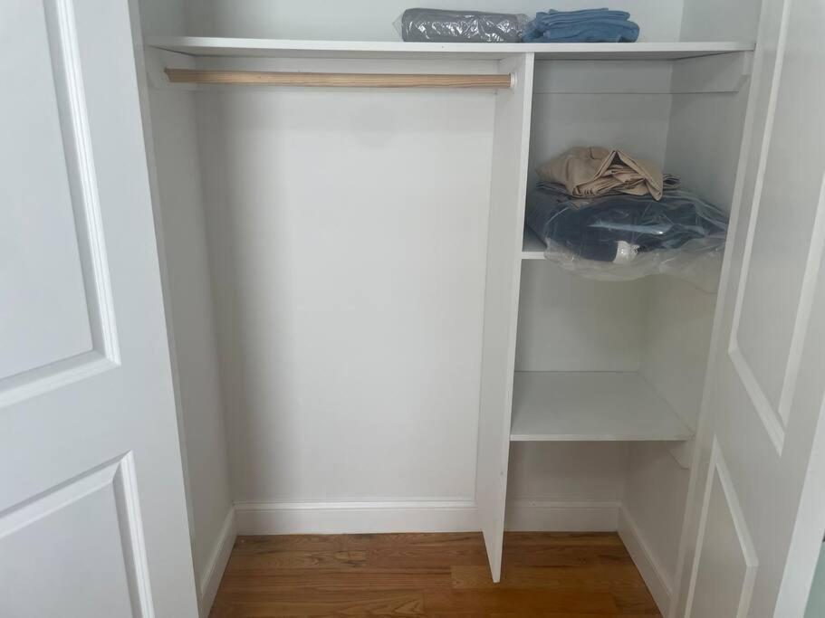 Gem In The Bronx, Apartment