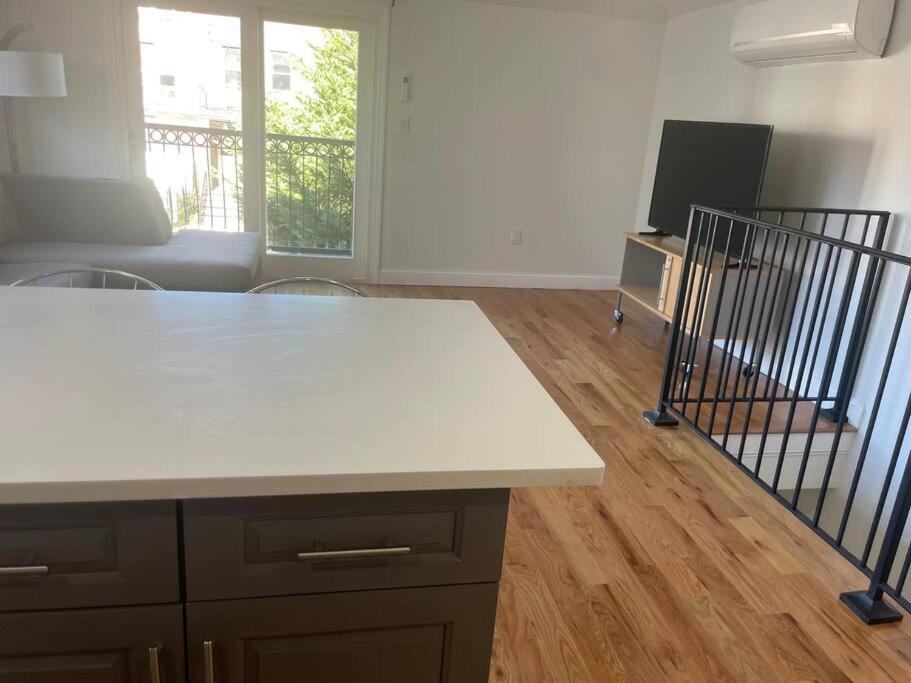 Apartment Gem In The Bronx, *