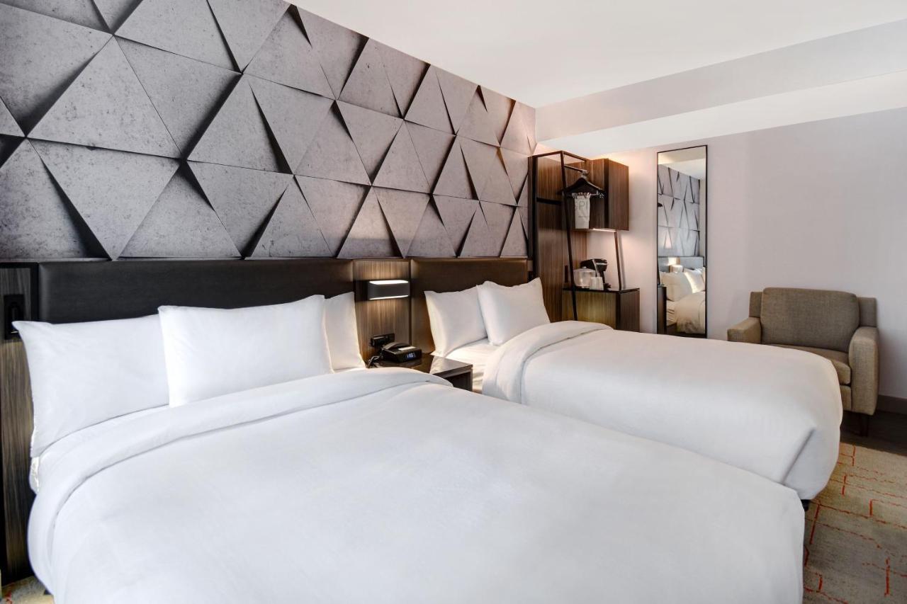 Springhill By Marriott Midtown Manhattan/park Ave 3* New York